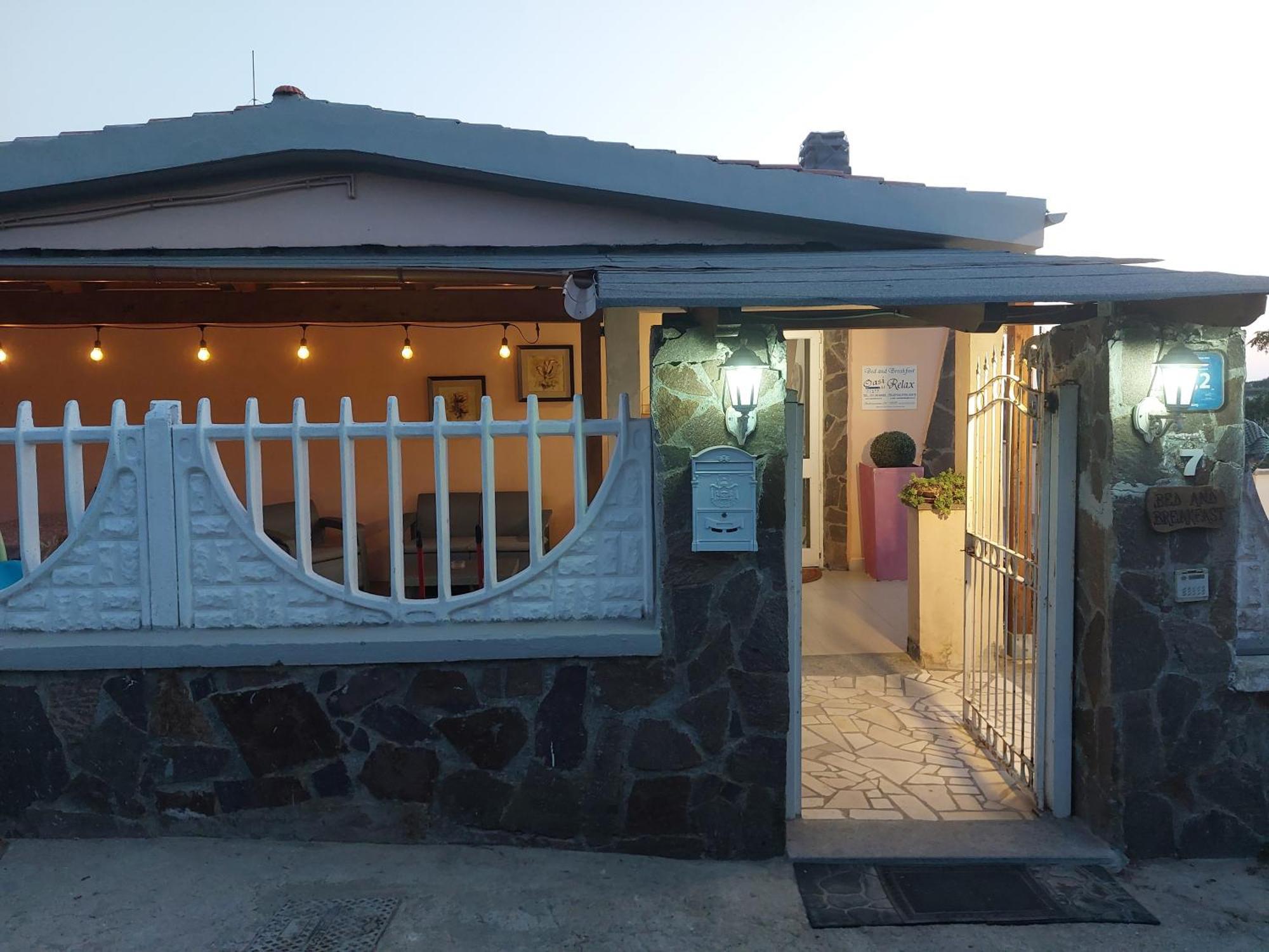 Oasi Del Relax Bed & Breakfast Civitavecchia Bagian luar foto