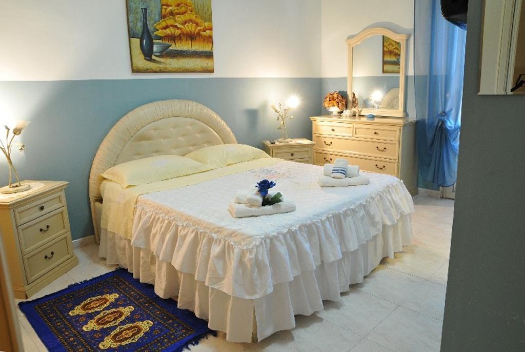 Oasi Del Relax Bed & Breakfast Civitavecchia Ruang foto